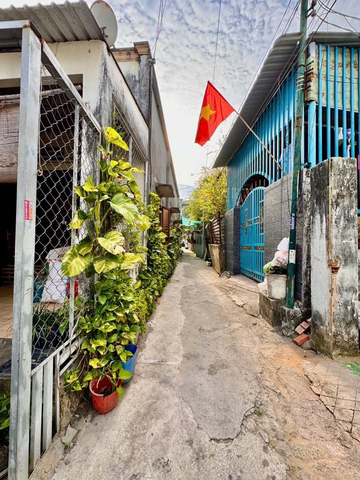 Nhà 2 Mặt Tiền Đại Phước, Nhơn Trạch 64m² - Giá Tốt 1.35 Tỷ