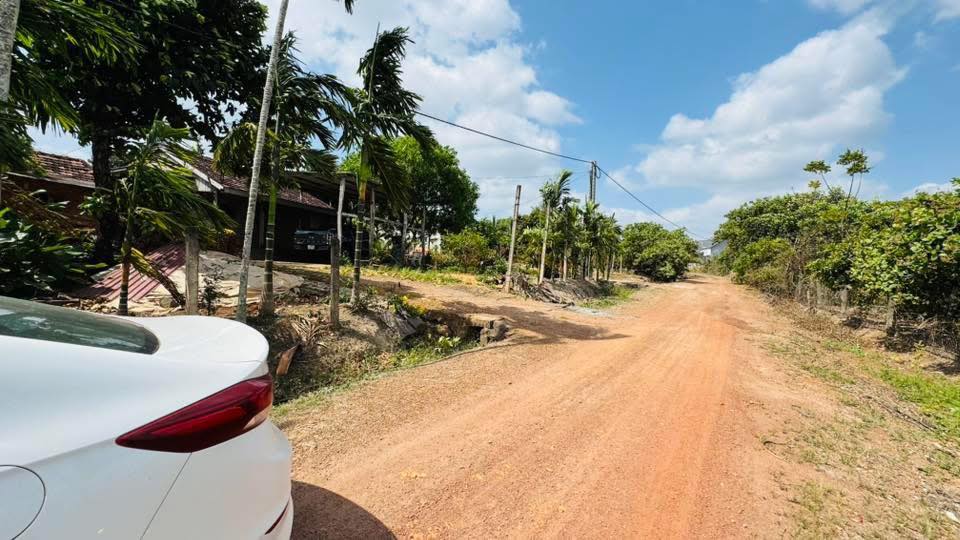 Đất Vườn Đắk Nông 3.7 Sào - Sẵn Vườn Sầu Riêng, Thổ Cư Sâu