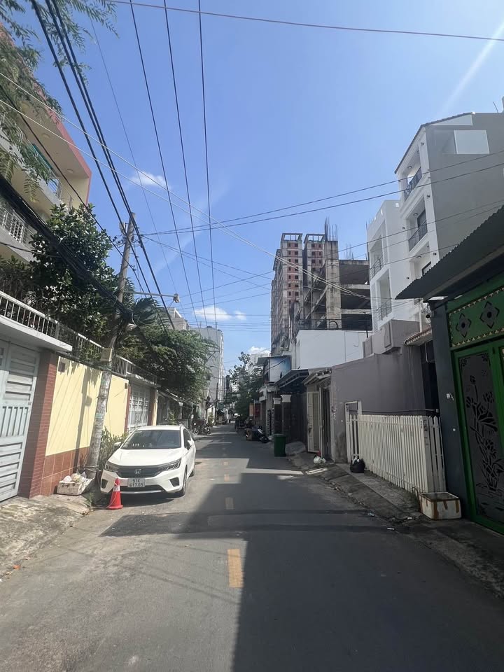 Nhà Mặt Tiền Đoàn Hồng Phước, Tân Phú - Giảm Sốc 2 Tỷ, Giá 19.5 Tỷ