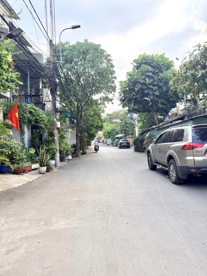 Nhà Trọ Thủ Đức 81m² - Hẻm Xe Hơi, Ngang 5m - Giá Nhỉnh 4 Tỷ