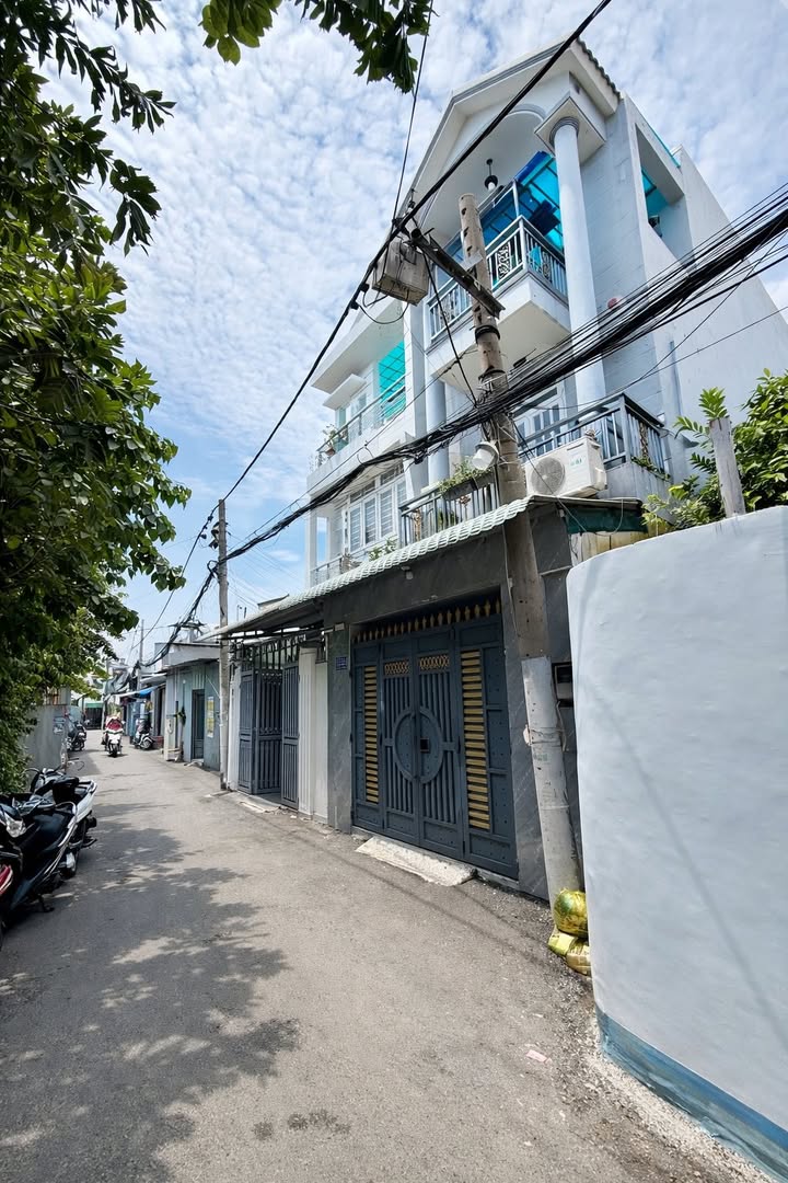 Nhà 3 Tầng Lô Góc 75m² Gần Vạn Phúc City, Thủ Đức - Giá 7 Tỷ