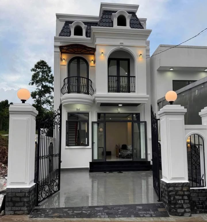 Nhà 2 Tầng Kiệt 44 Vũ Ngọc Phan, Huế - 115m² - 3.2 Tỷ