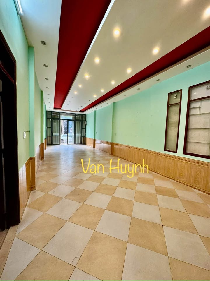 Nhà Mặt Tiền Nguyễn Văn Trỗi, Bảo Lộc - Kinh Doanh & Ở Thoải Mái 200m²