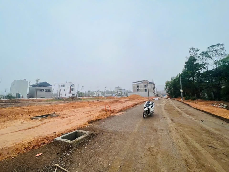 Đất nền Sông Công 100m² - Làn 2 Bigc Go, Giá Hơn 4 Tỷ