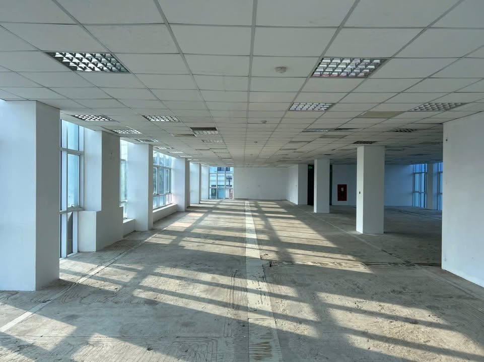 Cho thuê mặt bằng kinh doanh đường Hùng Vương, Việt Trì - Giá tốt, nhiều diện tích