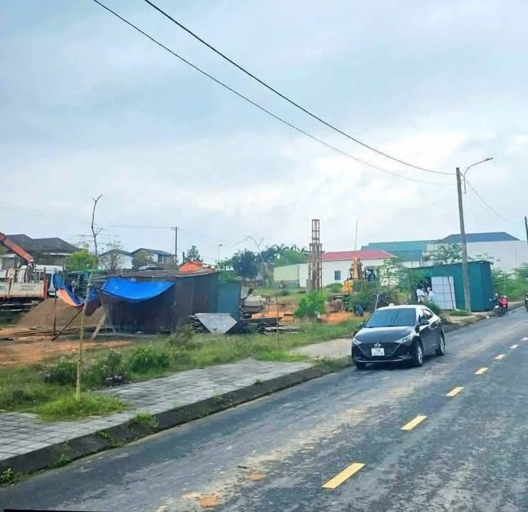 Đất nền Trần Bình Trọng Đông Hà 200m² 1,7 tỷ - Sổ đỏ