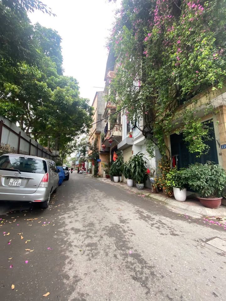 Nhà Bồ Đề Long Biên 33m² hơn 3 tỷ - Chính chủ bán