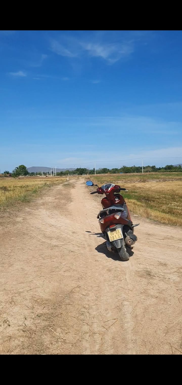 Bán Đất Nền 11000m² Hàm Phú, Bình Thuận - Sổ Đỏ Thổ Cư 100%, Hai Mặt Tiền Đường