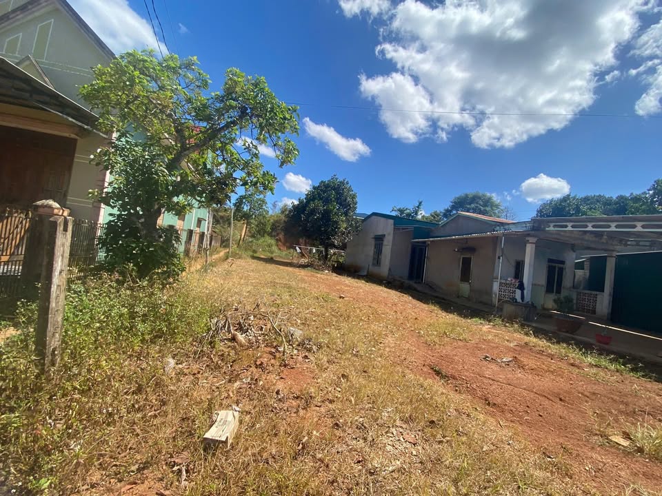 Đất Nền Mặt Tiền Đường Nhựa Lớn, Đắk Nông - 820m² Thổ Cư, Giá 1.7 Tỷ TL