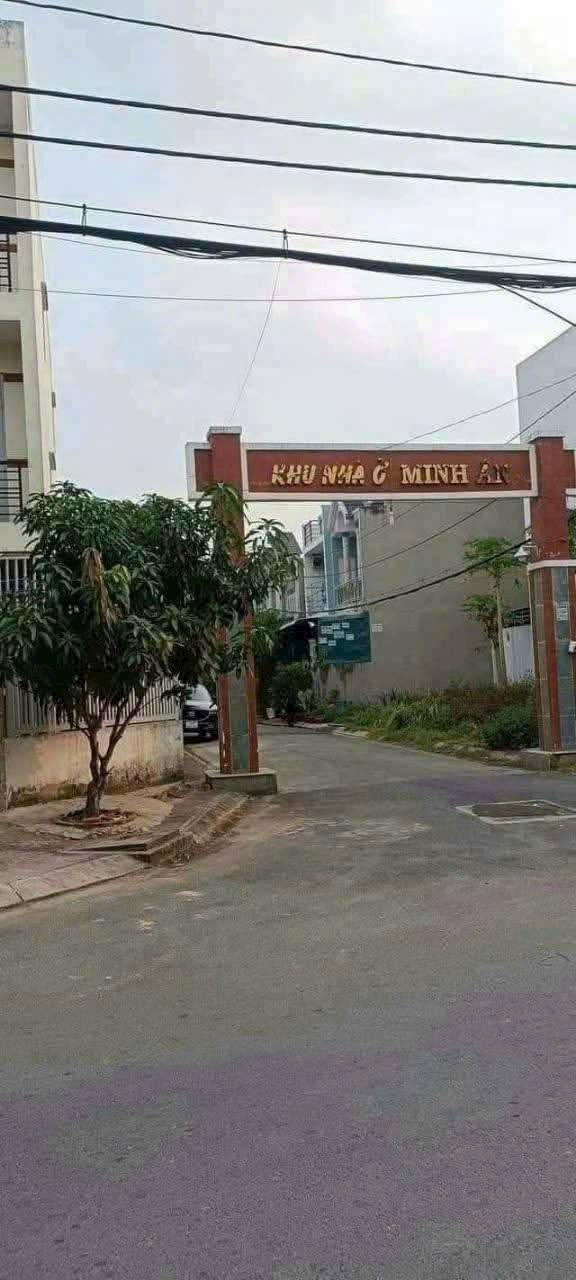 Đất Thổ Cư Hóc Môn 180m² - Sổ Hồng Riêng, Sẵn Sàng Xây Biệt Thự