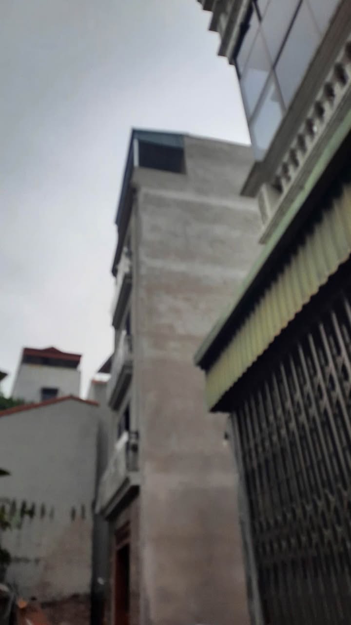 Nhà Thạch Bàn Long Biên 60m² 10 tỷ - Ô tô vào nhà