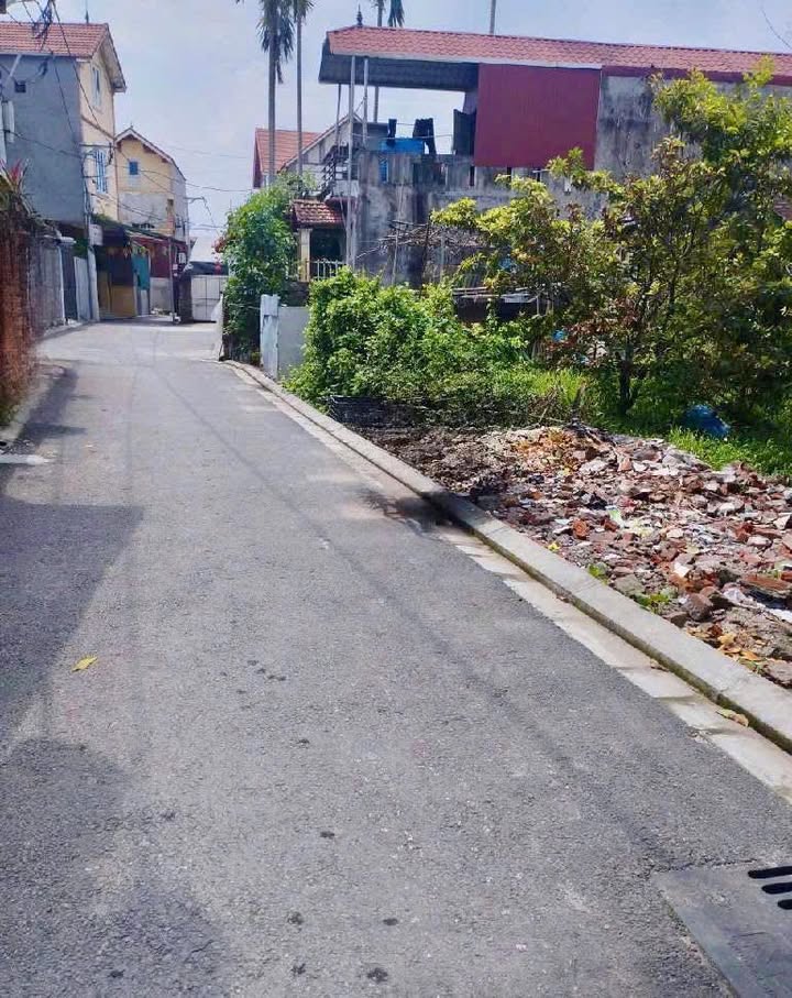 Bán Đất Bát Tràng, Gia Lâm 66m² - Ngõ Thông Ô Tô, Sổ Đỏ Chính Chủ