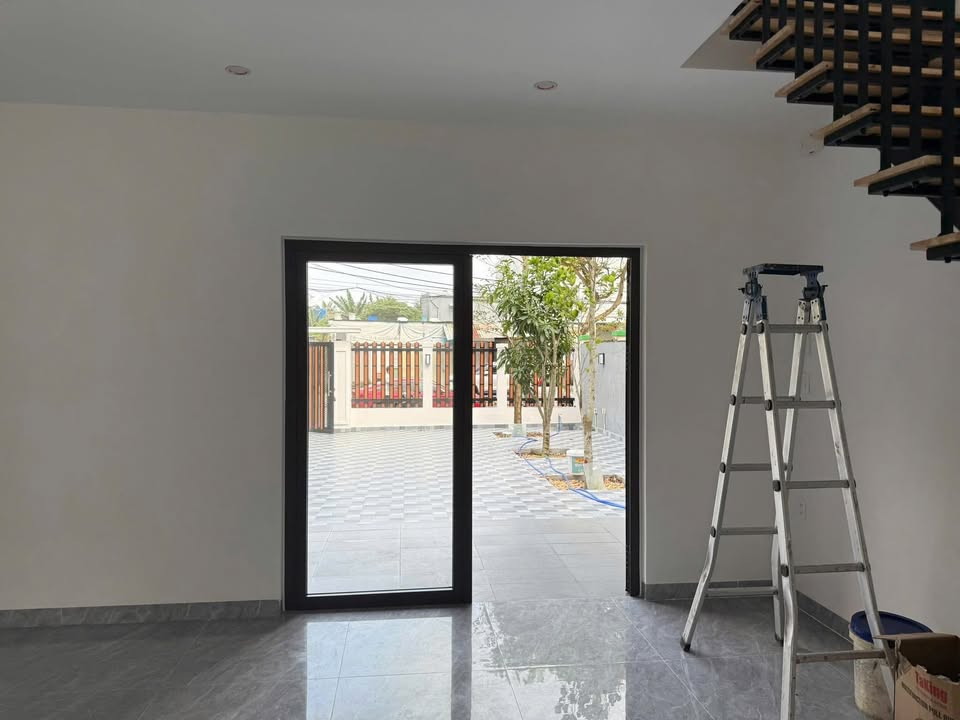 Nhà Sân Vườn 300m² Gần Biển Mỹ Khê, Đà Nẵng - Kinh Doanh Đa Ngành