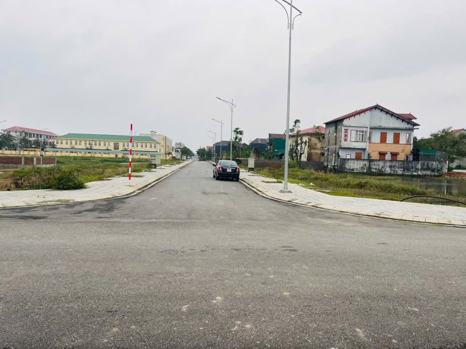 Đất nền Thạch Hạ Quang Trung 152m² 3 tỷ - Sổ đỏ chính chủ