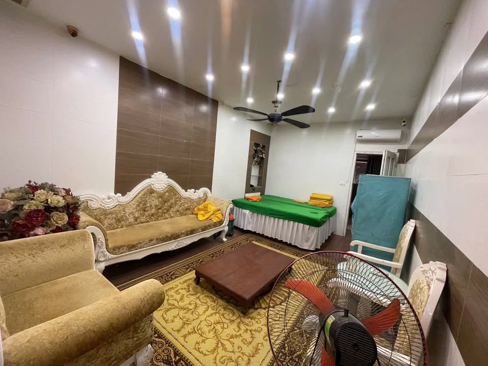 Nhà cho thuê Hoàng Cầu Đống Đa 80m² 12,5 triệu - Sẵn sàng ở ngay