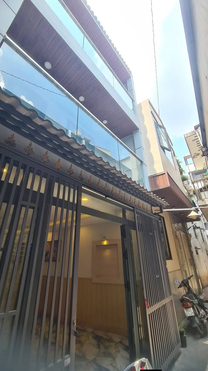 Nhà 44m² 4PN Hẻm Thông Tứ Hướng Quận 8 - Sổ Hồng Đủ