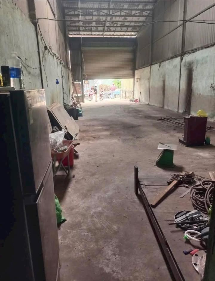Kho xưởng Bình Chánh 210m² 12 triệu - Hoạt động ngay
