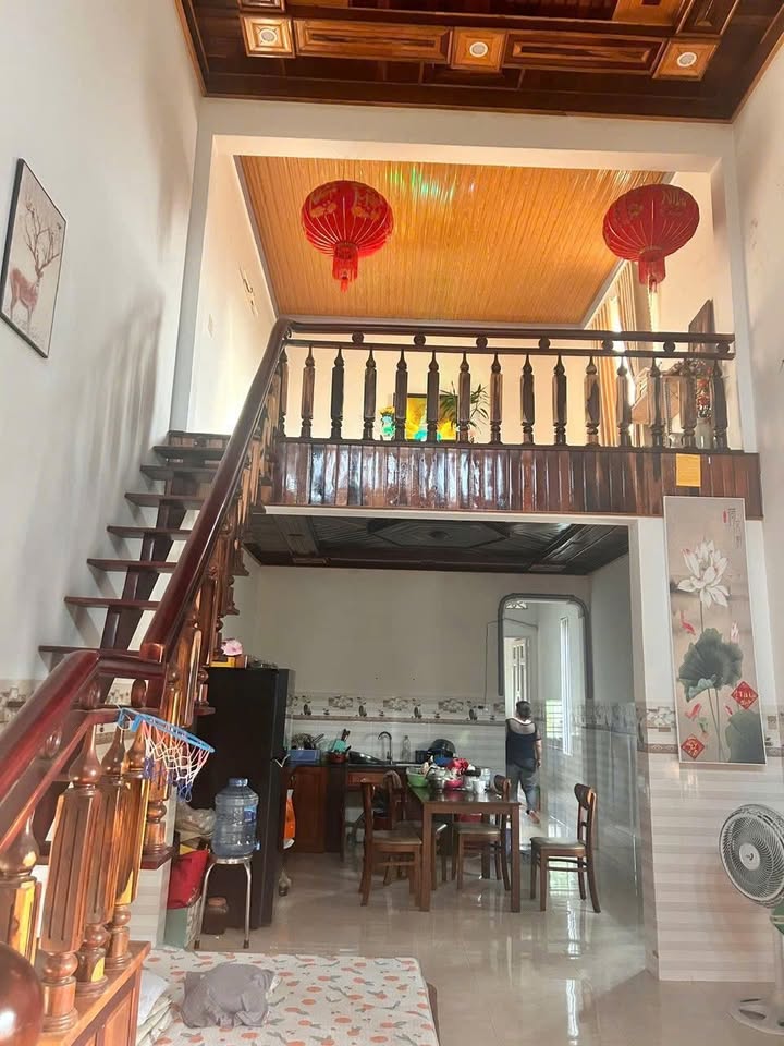 Nhà mặt tiền Thôn 8 Cư ÊBur 3,5 triệu - Thích hợp KD