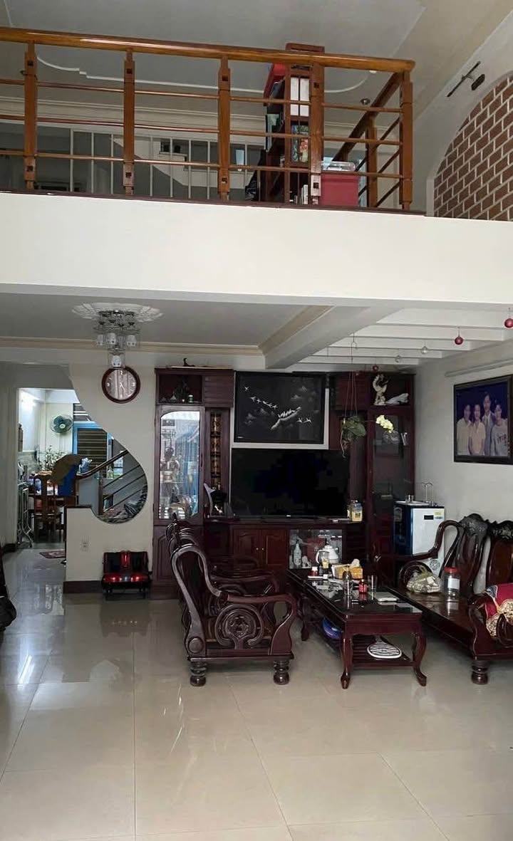 Nhà riêng Đường 2/9 Hải Châu 75m² hơn 10 tỷ - Chính chủ bán gấp