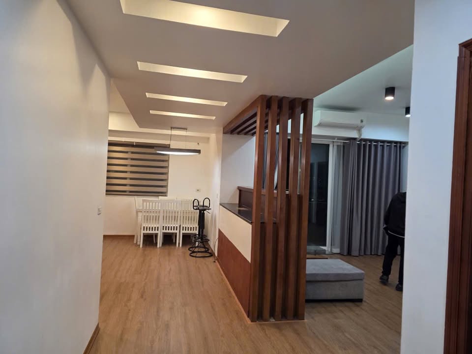 Chung cư 102 Thái Thịnh 114m² - 3PN, 2VS - Giá 10 Tỷ