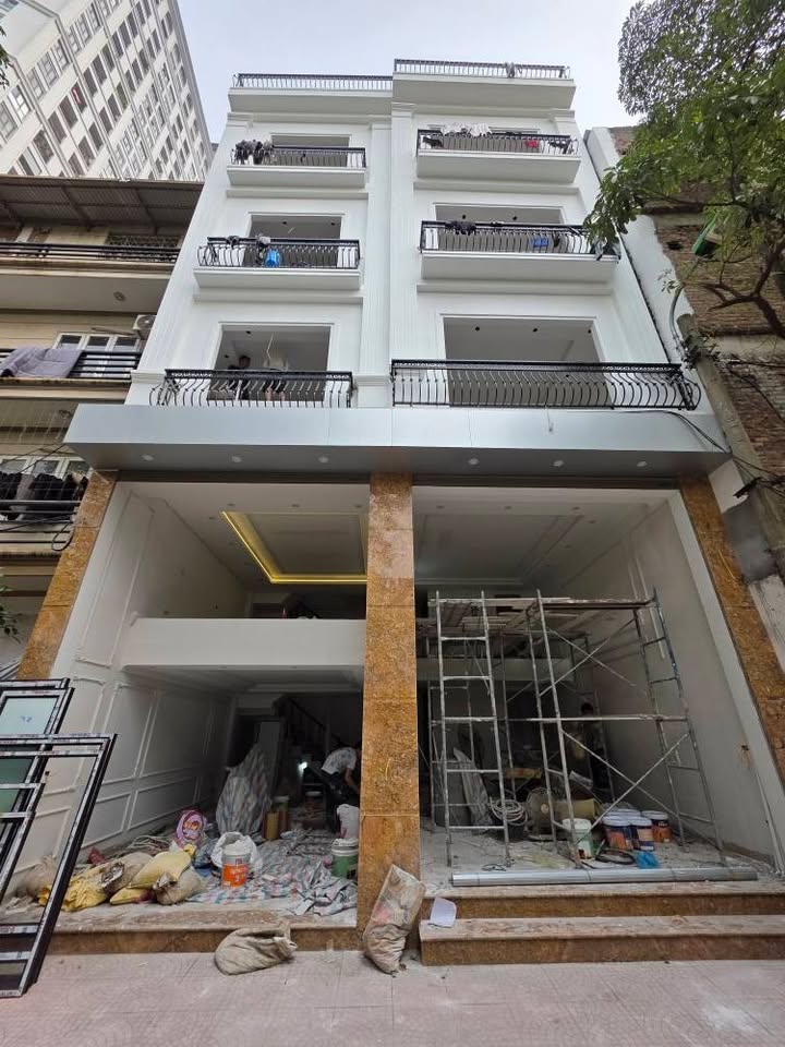 Nhà Phân Lô Lĩnh Nam 80m² - 6 Tầng Thang Máy, 6PN - Giá Hơn 20 Tỷ