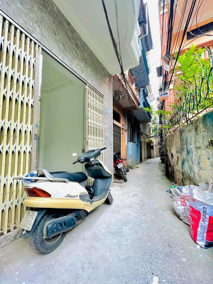 Nhà Minh Khai Hai Bà Trưng 27m² 2,7 tỷ - Ô tô vào tận nhà