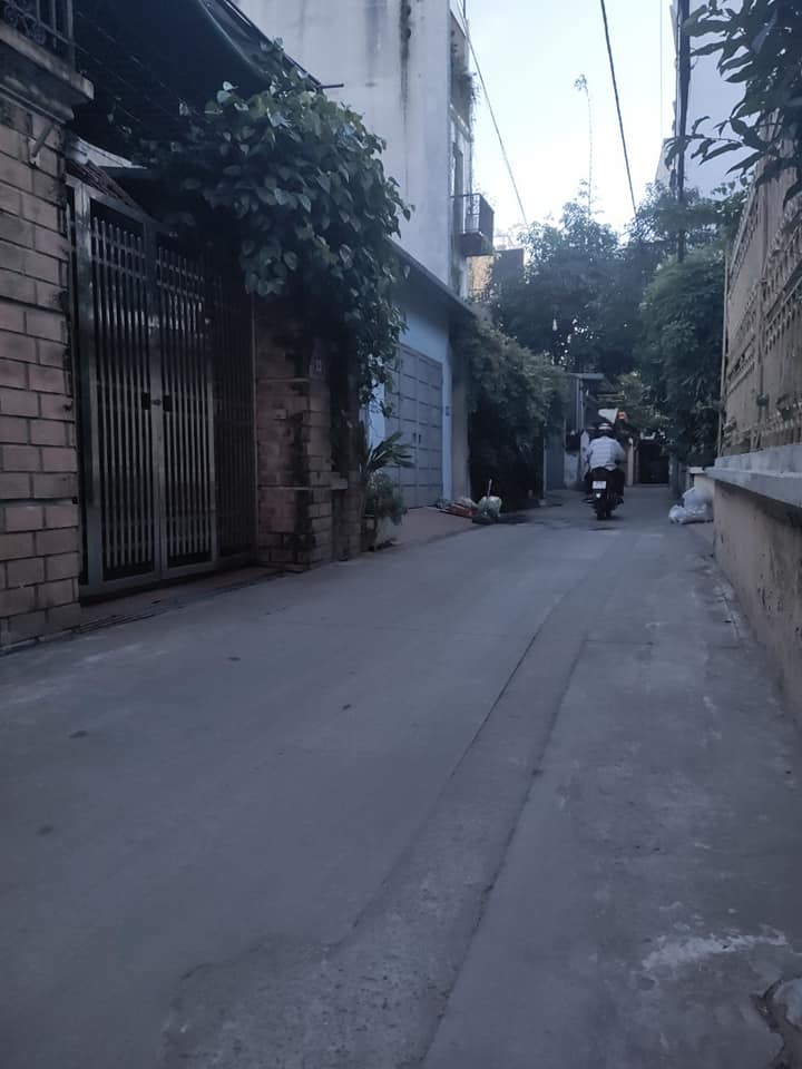 Nhà Ngọc Thụy Long Biên 96m² giá 11,5 tỷ - Ô tô vào tận nhà