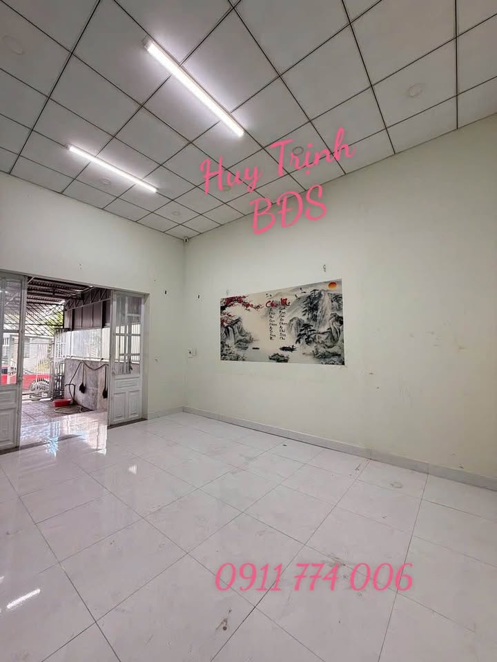 Nhà mặt tiền Hồ Tùng Mậu Liên Nghĩa 5.1 tỷ Vị trí đắc địa