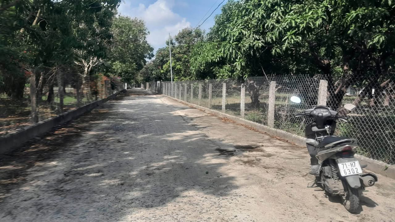 Bán 3 Sào Đất Vườn Xoài Cam Lâm - 1.8 Tỷ, Gần QL 1A