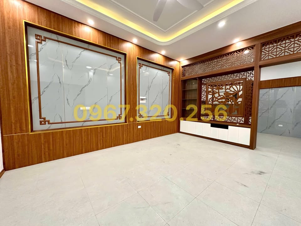 Nhà riêng Mipec Long Biên 70m² 8.1 tỷ - Chính chủ bán gấp