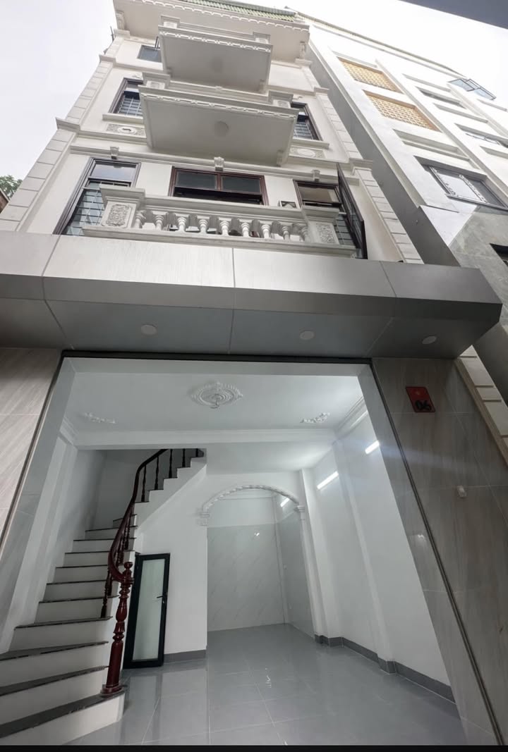 Nhà 45m² Trương Định - Ô tô vào nhà, Sát Nam Đô - Giá tốt