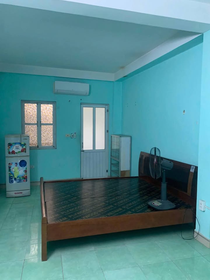 Cho thuê phòng trọ 25m² 699 Vũ Tông Phan, Hoàng Mai - Sẵn Sàng Vào Ở Ngay!