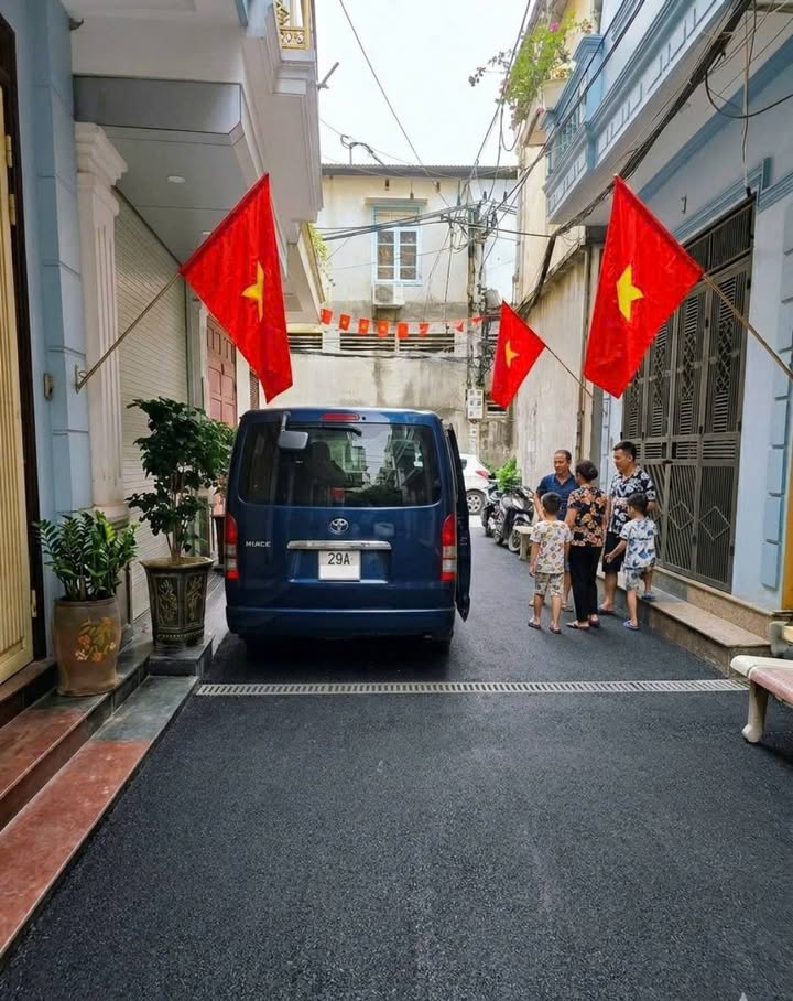 Nhà Ngô Thì Nhậm, Hà Đông 51m² giá 12 tỷ - Ô tô vào tận nhà