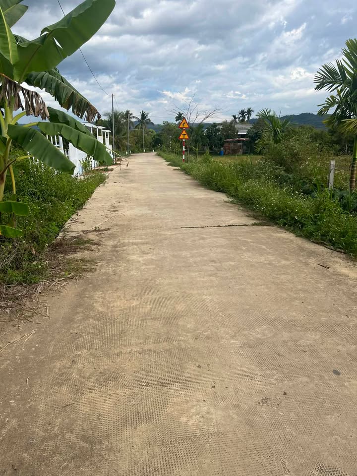 Đất Quốc Oai Đạ Huoai 1103m² 1.4 tỷ - Sổ đỏ chính chủ