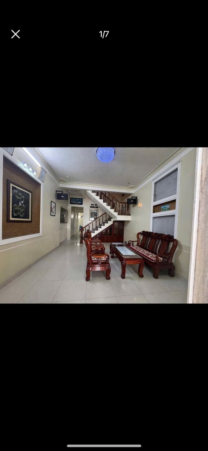 Nhà riêng Hùng Vương P10 Đà Lạt 9 triệu - Ô tô vào sân