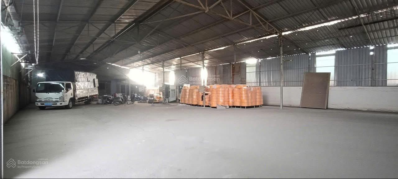 Cho thuê kho xưởng Thủ Đức 650m² giá 25 triệu - Vị trí đẹp, xe tải lớn vào thoải mái!