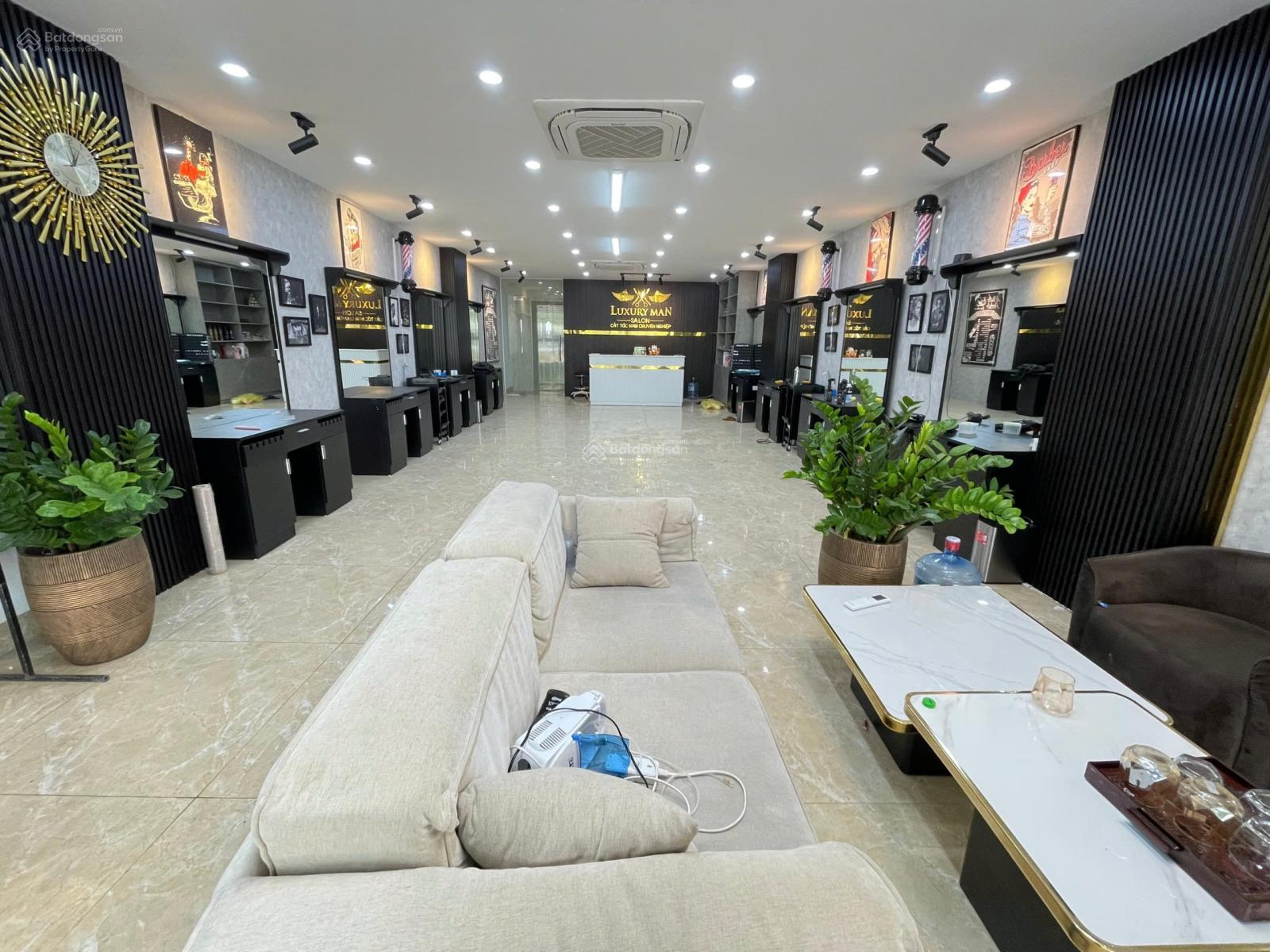 Nhà phố Hoàng Ngân - Nguyễn Thị Định 90m² giá 45 triệu - Kinh doanh đỉnh cao!