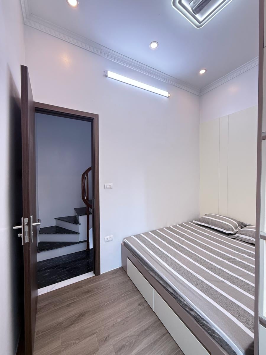 Bán nhà phố Kim Mã 20m² giá 5.1 tỷ - Cơ hội sở hữu bất động sản hiếm có tại Ba Đình!