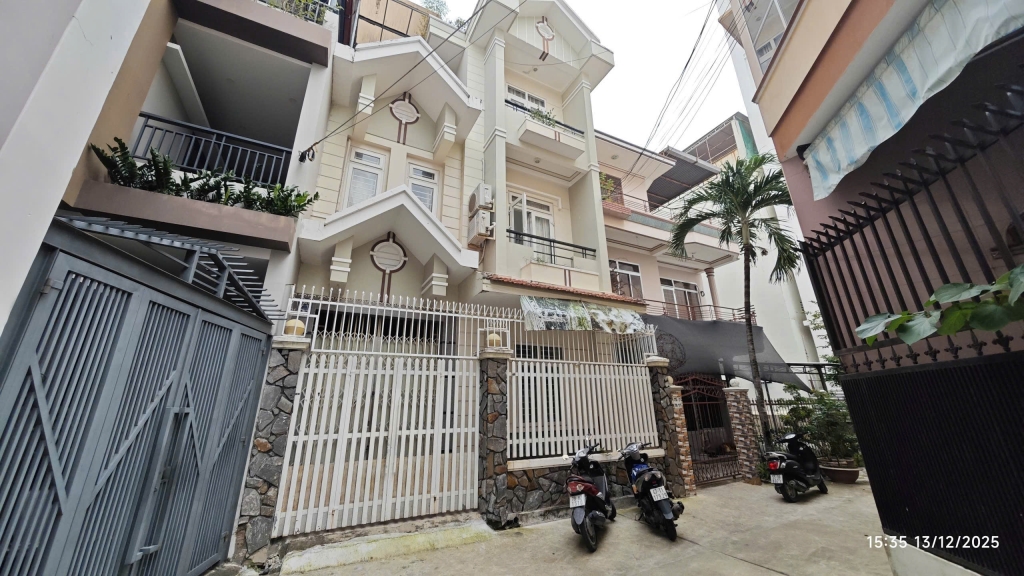 Nhà phố Vĩnh Hải, Nha Trang 80m² - Vị trí đẹp sát biển Hòn Chồng!