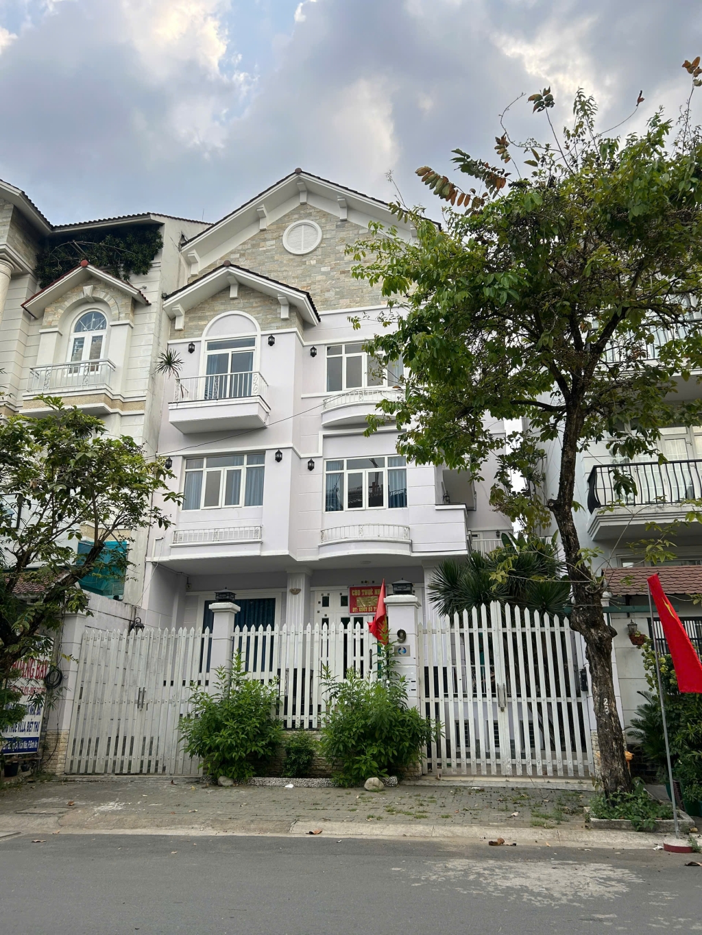 Bán building góc đẹp tại An Khánh, TP. Thủ Đức 167m² giá 70 tỷ - Đầu tư sinh lời ngay!