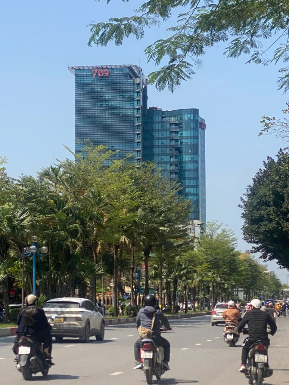 Nhà phố lô góc Phường Xuân La 35m² giá 7.35 tỷ - Vị trí đắc địa, tiềm năng tăng giá cao!