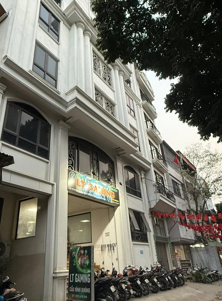 Cho thuê phòng CCMN Xuân Đỉnh 40m² - Giá 5.35 triệu - Ô tô đỗ cổng