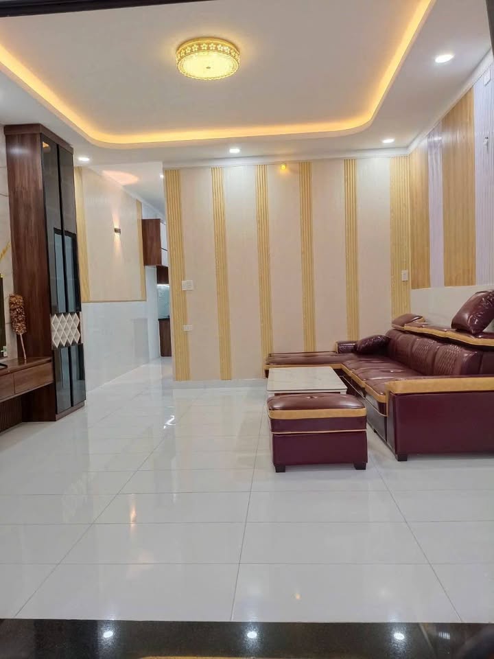 Nhà Phường Trấn Biên 76m² - Sổ Hồng Thổ Cư - Giá 3.25 Tỷ