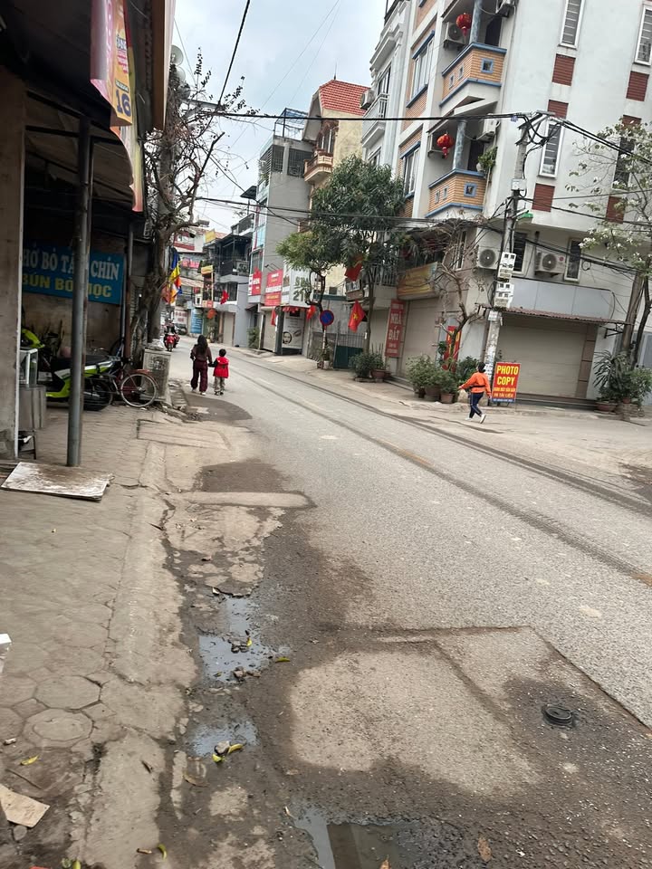 Nhà Mặt Tiền Thụy Phương 80m² 4 Tầng - Kinh Doanh Sầm Uất