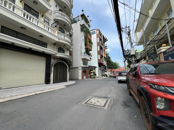 Nhà 4 Tầng 100m² Trung Tâm Thủ Đức - Sổ Hồng Vuông Vắn, Ôtô Đỗ Cửa