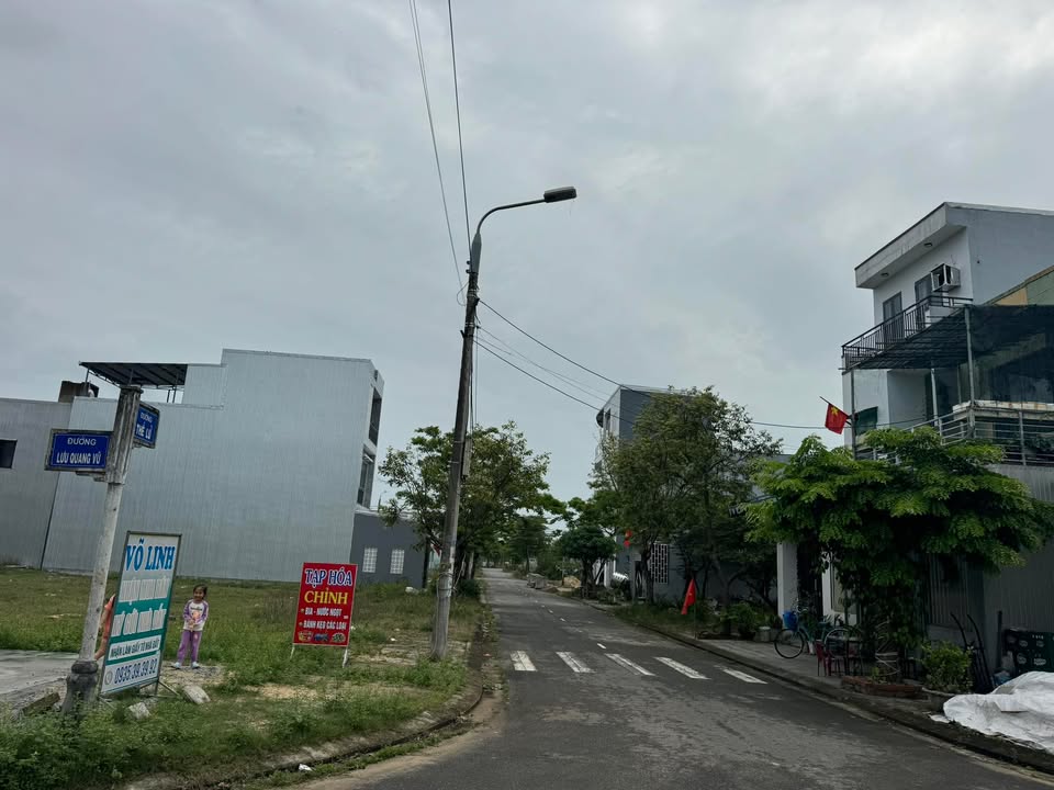 Bán đất Điện Ngọc, Quảng Nam 75m² - Hướng Đông mát mẻ, gần FPT City