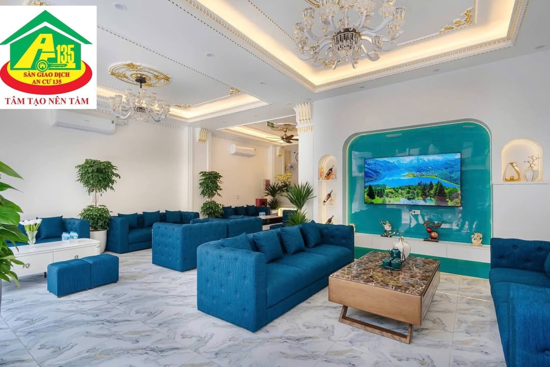 Khách sạn kinh doanh 120m² Tân An, Hoa Lư - Dòng tiền ổn định 2x tỷ