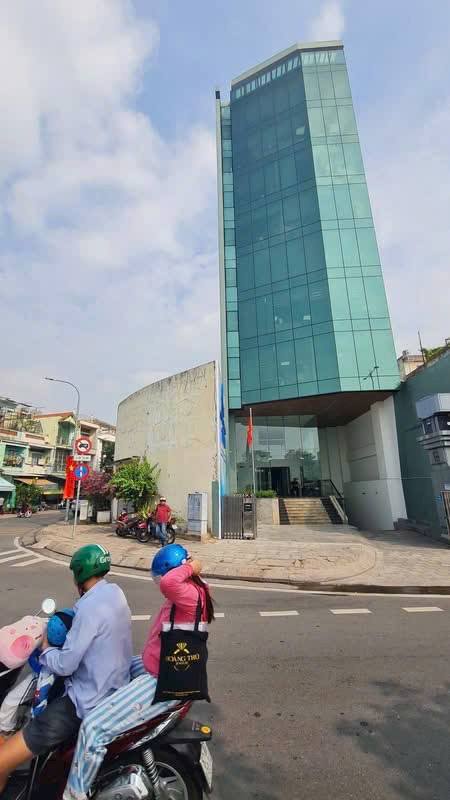 Tòa nhà mặt tiền VVK Quận 1 - 10 tầng - 130 tỷ
