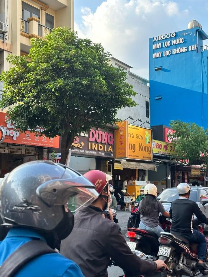 Nhà Mặt Tiền Kinh Doanh Hoàng Hoa Thám Tân Bình 310m² - Giá 83 Tỷ