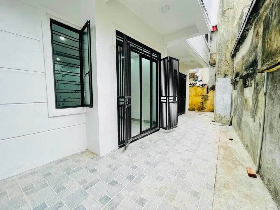 Nhà 3 Tầng Trần Hưng Đạo - 35m² - Gần THPT Lê Quý Đôn - Giá Tốt